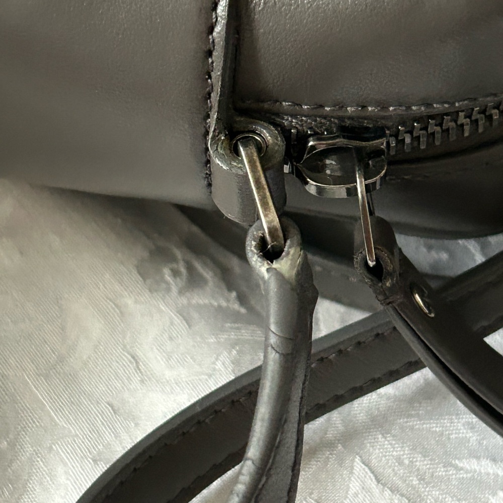 Authentic Saint Laurent Lou Camera Bag in Gray chevron quilted leather - Picture 12 of 13
